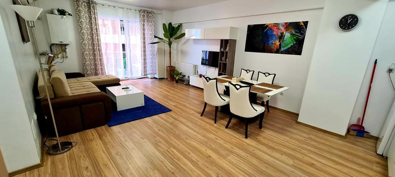 Apartament Mamaia Central Lac Siutghiol 2 Apartment Ngoại thất bức ảnh